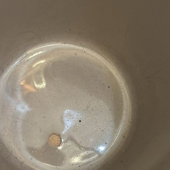 Set Of 2 Beige Ceramic Leaf Embossed Coffee Mugs Made In China - Picture 3 of 7